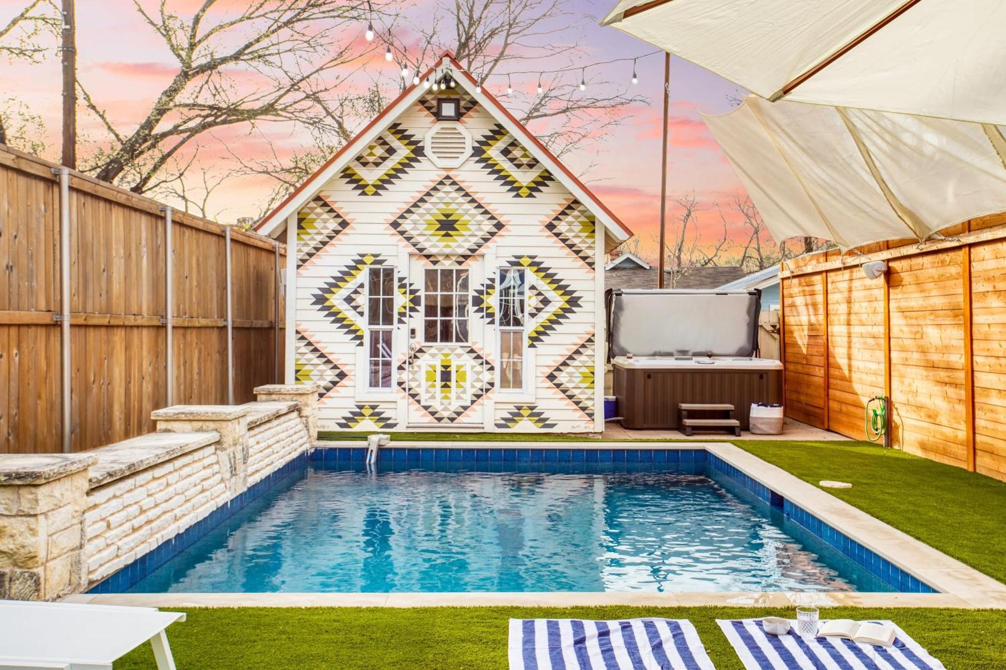Ramsey By Avantstay Modern Character Home In Austin W Pool Extérieur photo